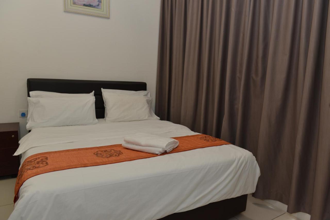 My Daily Homestay - Miri Times Square Exteriör bild