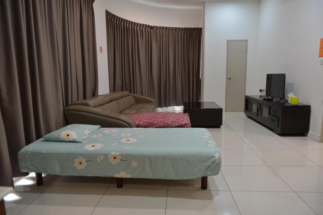 My Daily Homestay - Miri Times Square Exteriör bild