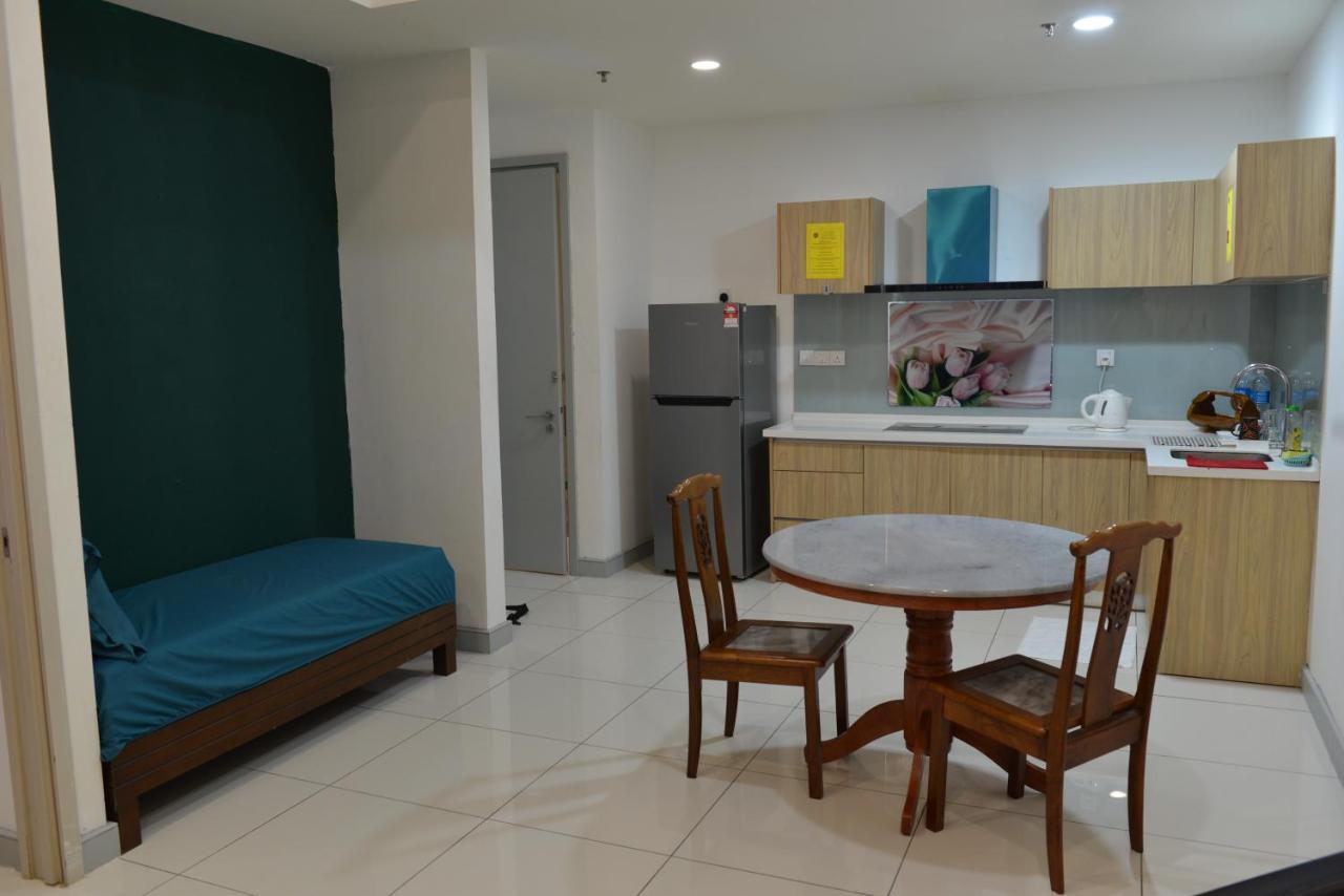 My Daily Homestay - Miri Times Square Exteriör bild